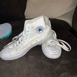 White converse